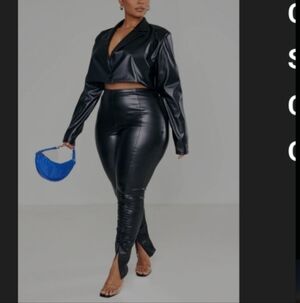 PrettyLittleThing Black Faux Leather Cropped Blazer